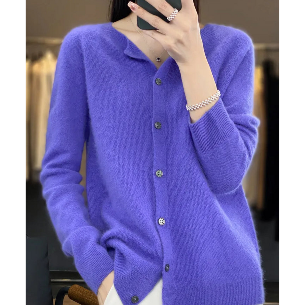 Ludovica | Cardigan in Lana Merino e Cashmere con Bottoni