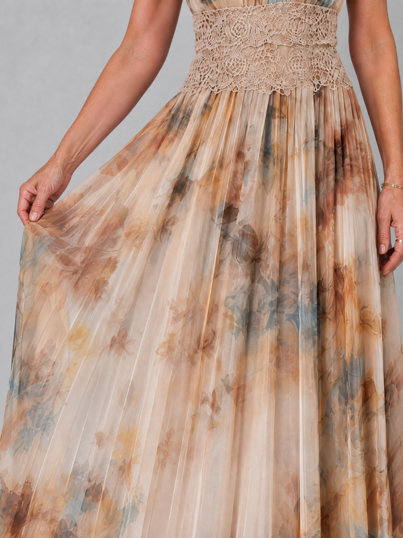 Livia | Maxidress con collo all'americana e cintura in pizzo