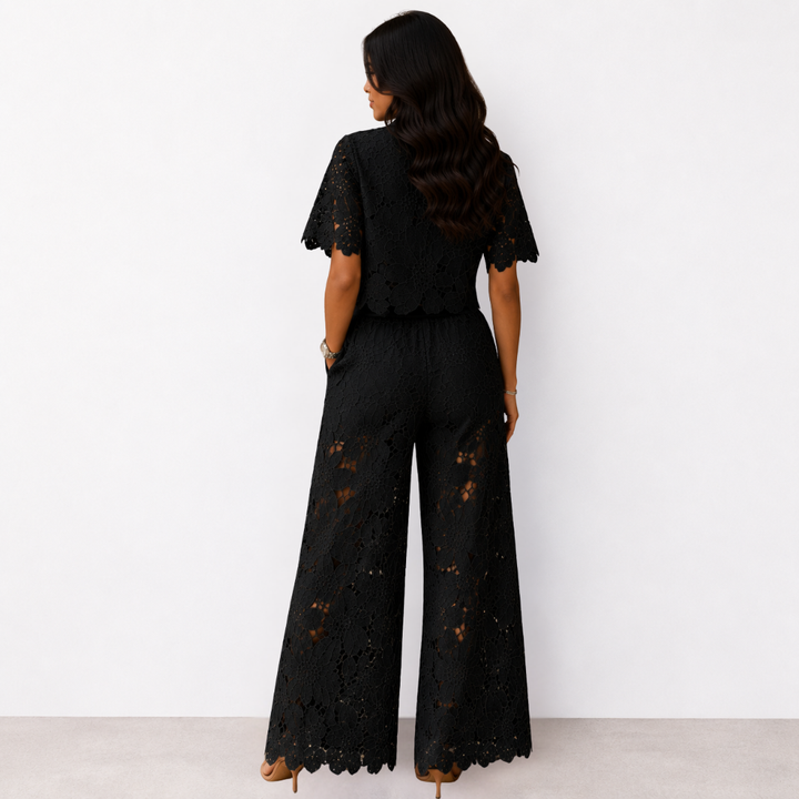 Isabela | Completo Elegante in Pizzo