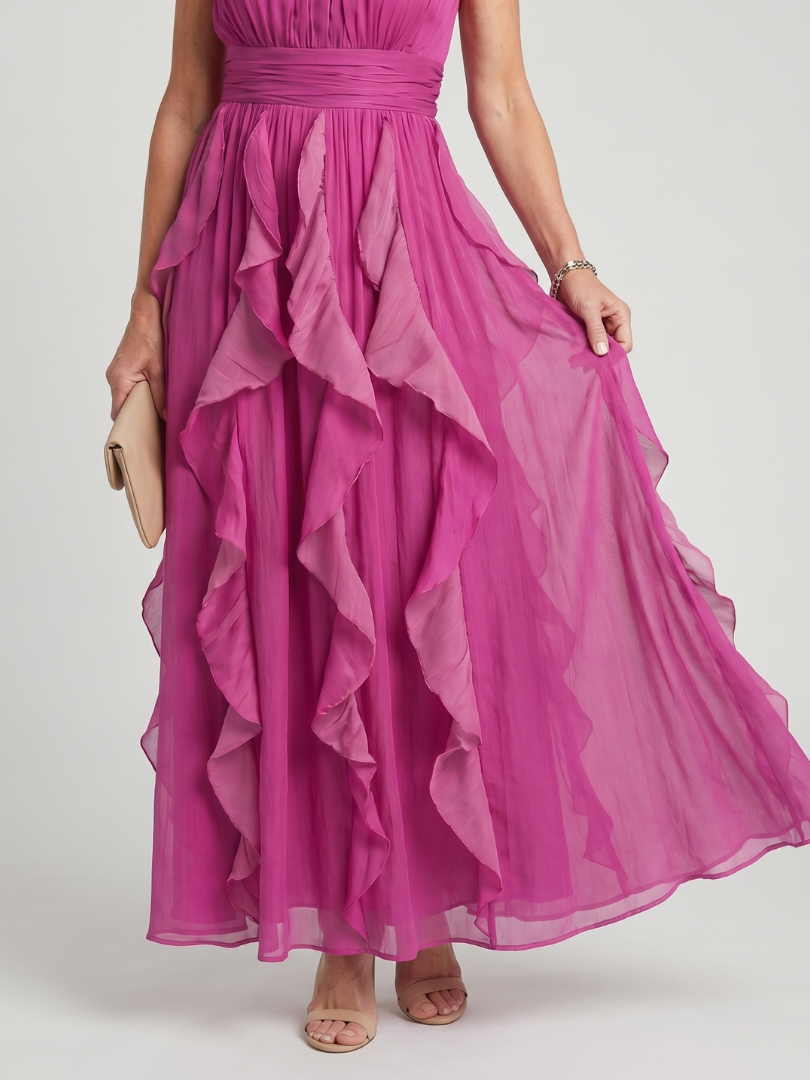 Noemi | Maxidress con collo alto e strati arricciati