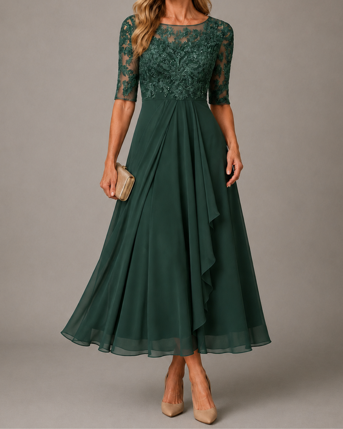 ROSA – IL ABITO MIDI IN PIZZO CHE VALORIZZA LA TUA SILHOUETTE