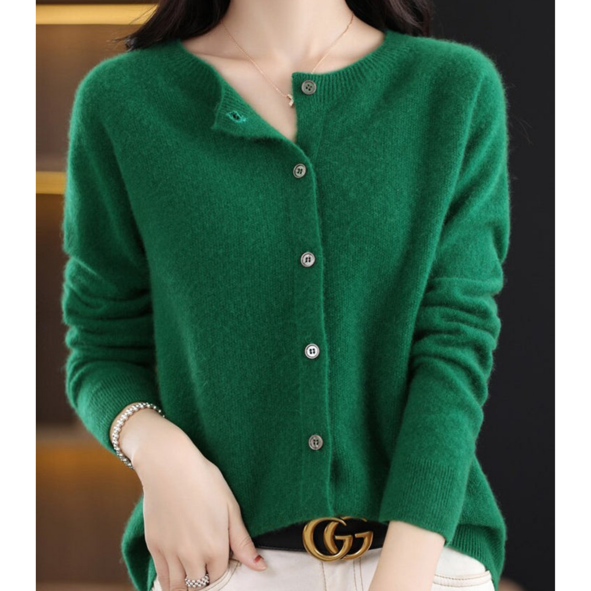 Ludovica | Cardigan in Lana Merino e Cashmere con Bottoni