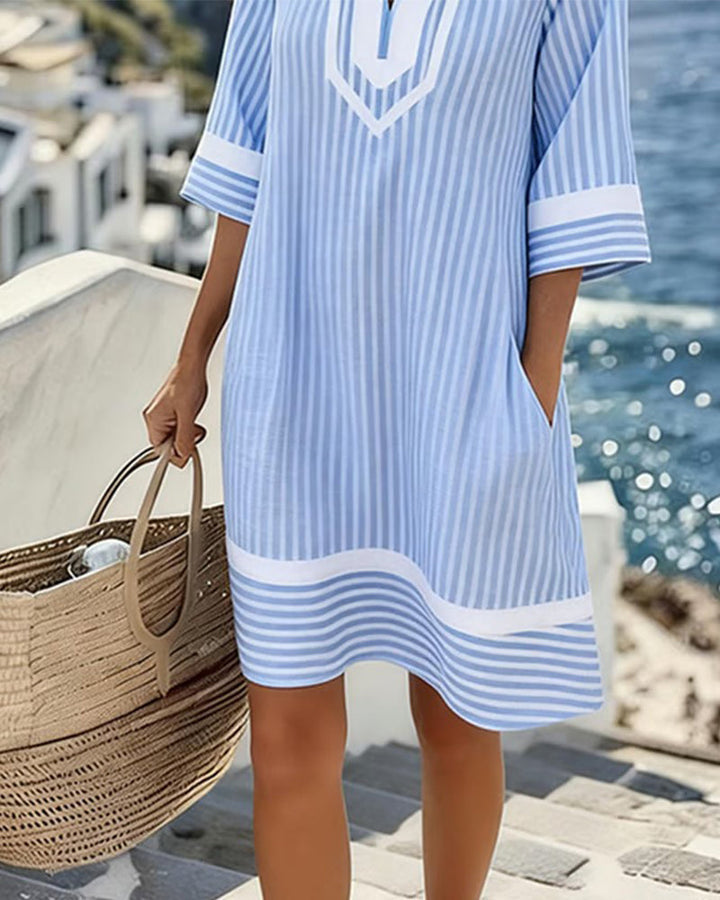 Klara™ | Vestito leggero a righe con scollo a V