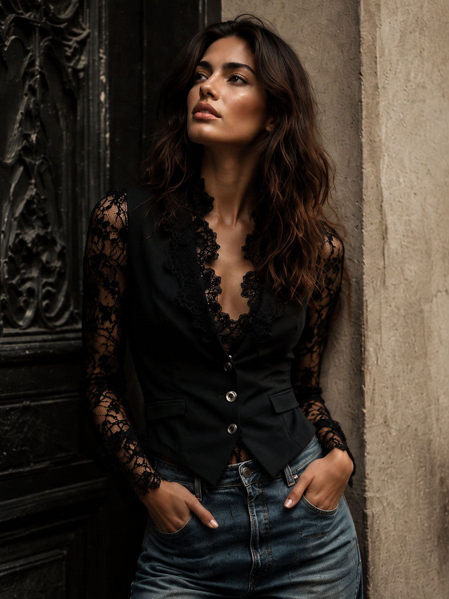 Noemi | Giacca Blazer Nera con Maniche Semi-Trasparenti