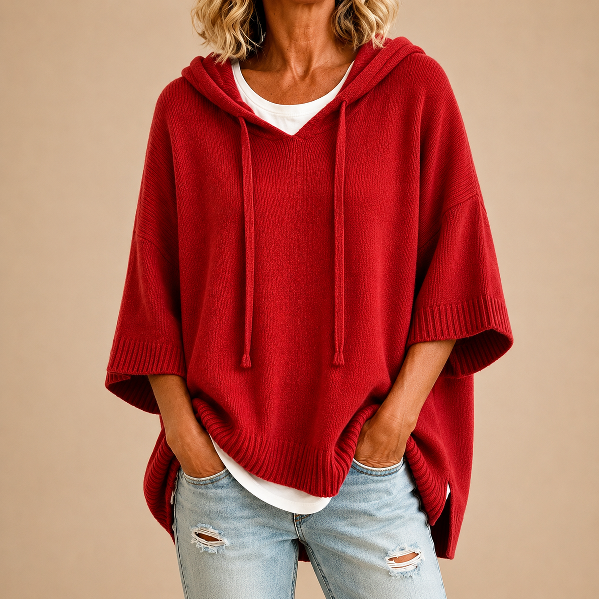 Ottavia | Poncho in Maglia con Cappuccio e Maniche a Tre Quarti