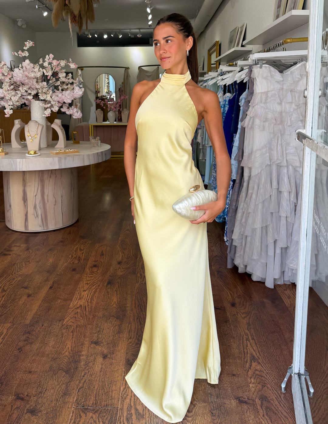 ZEYNEP | Elegante Maxibito in Satin con Scollo Halter