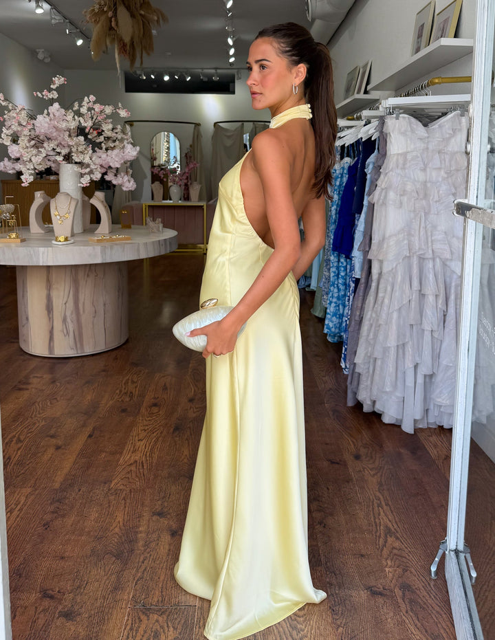 ZEYNEP | Elegante Maxibito in Satin con Scollo Halter