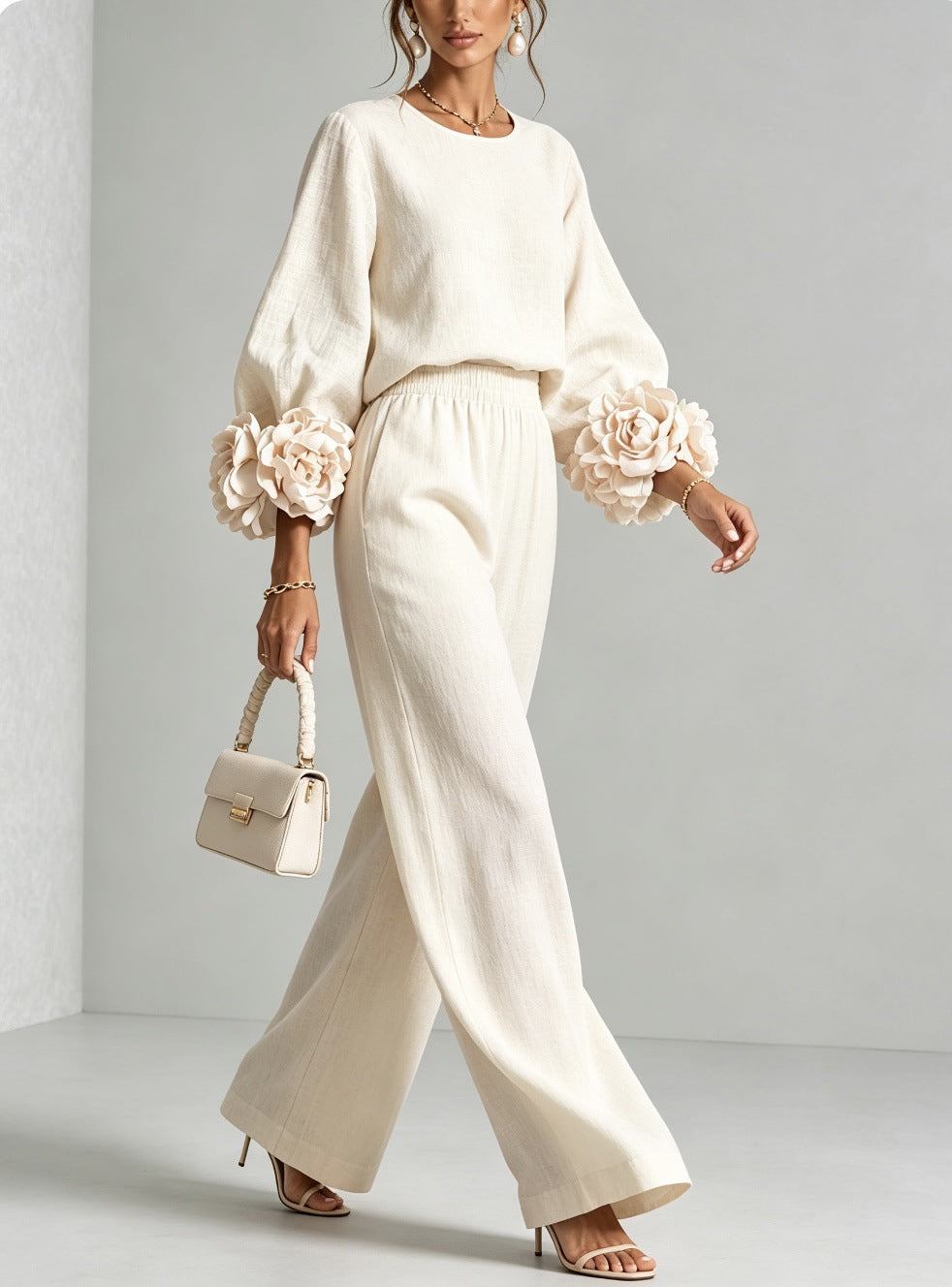 Rosalie | Set a due pezzi con polsini floreali