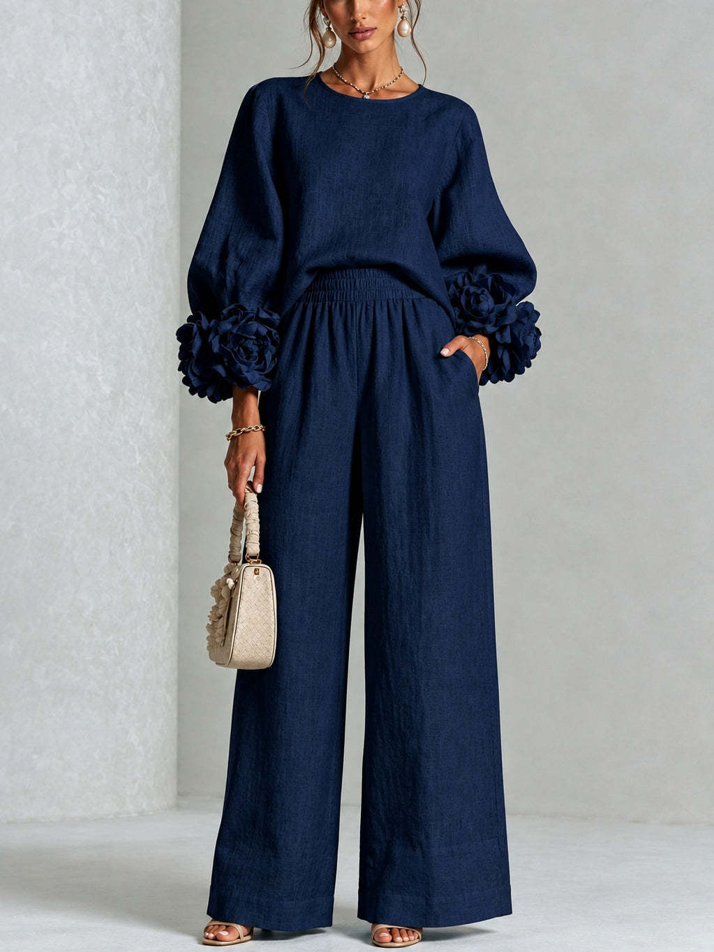 Rosalie | Set a due pezzi con polsini floreali