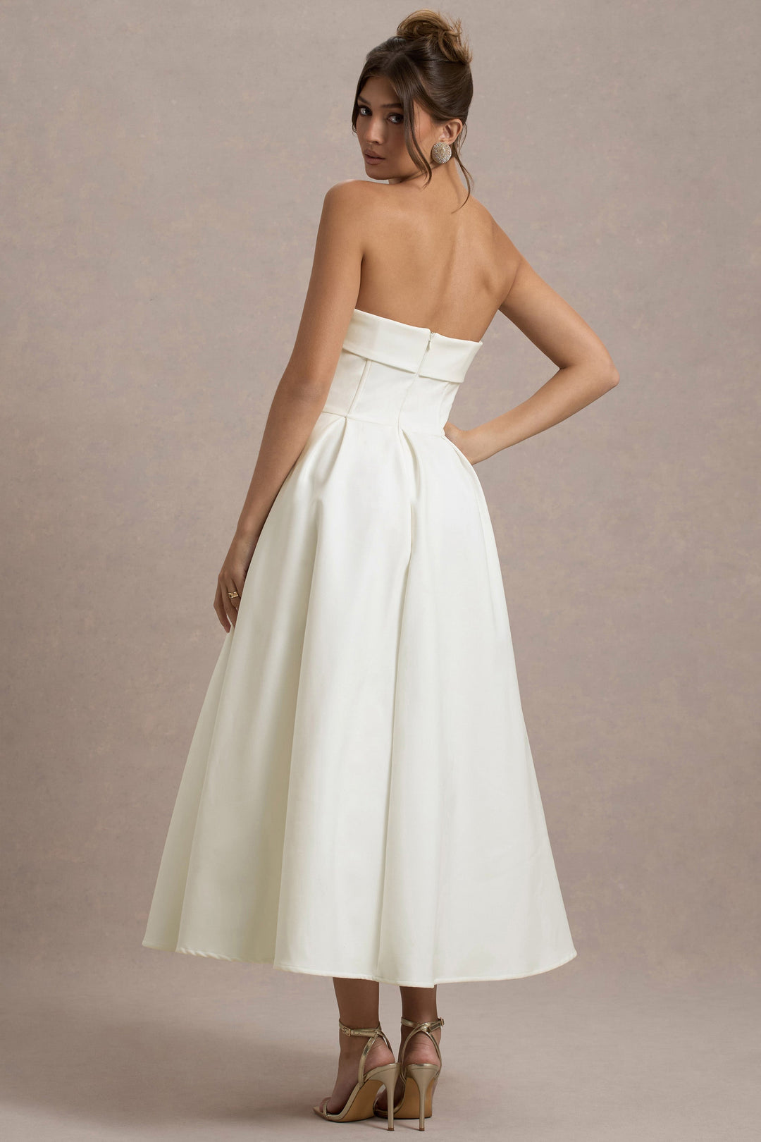 ANNE | Vestito Midi Elegante con Scollatura Senza Spalline