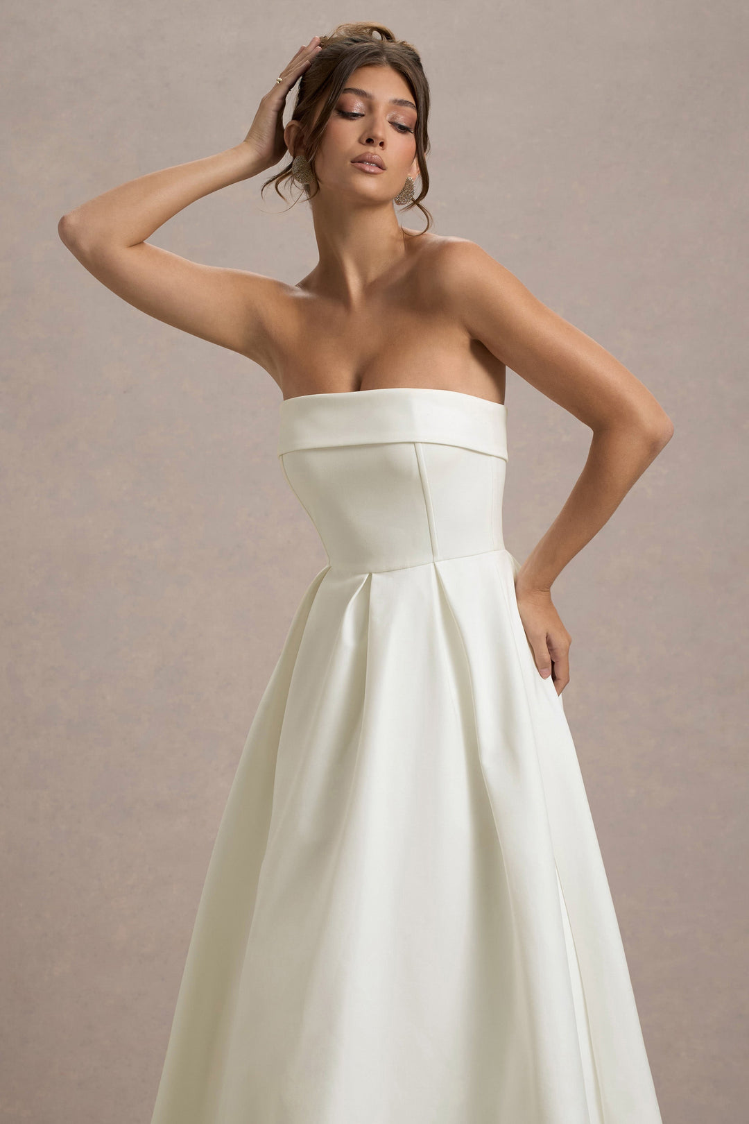 ANNE | Vestito Midi Elegante con Scollatura Senza Spalline