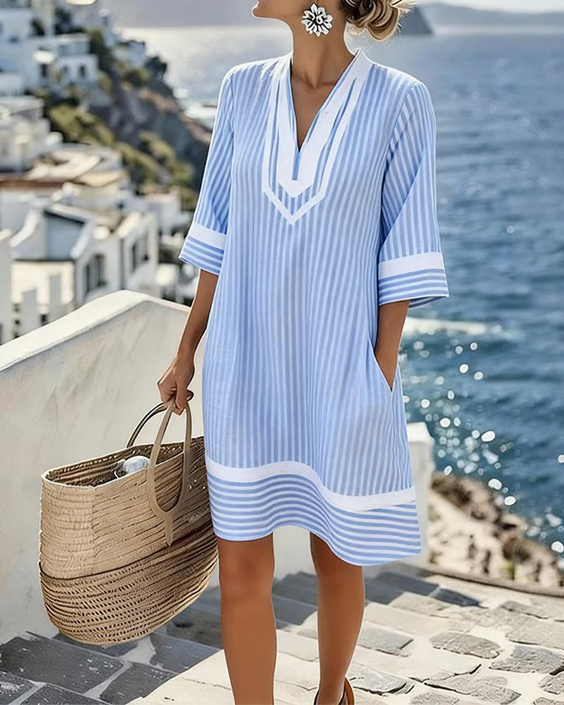 Klara™ | Vestito leggero a righe con scollo a V
