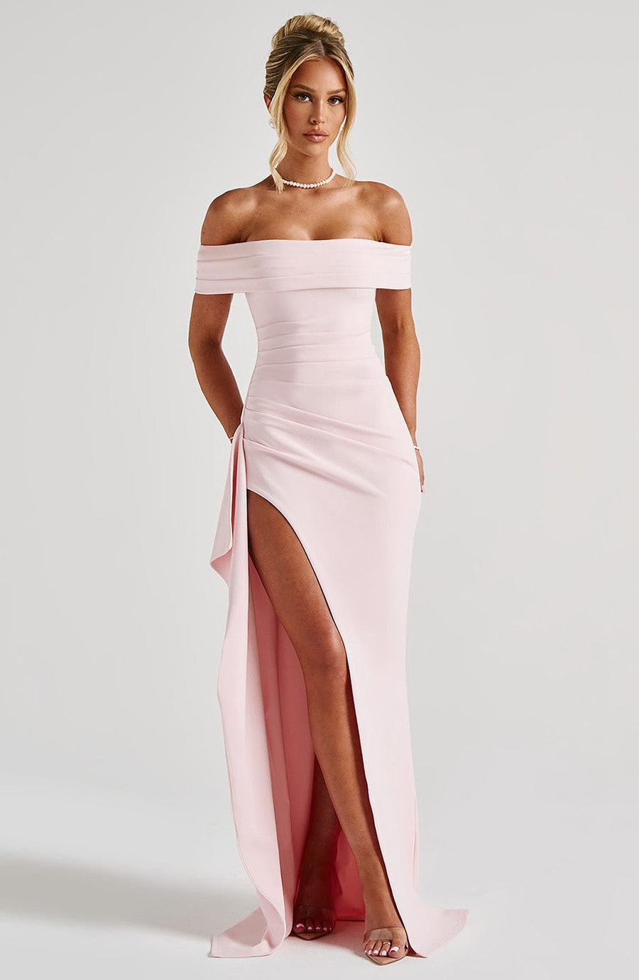 KIM | Abito Maxi in Satin Off-Shoulder