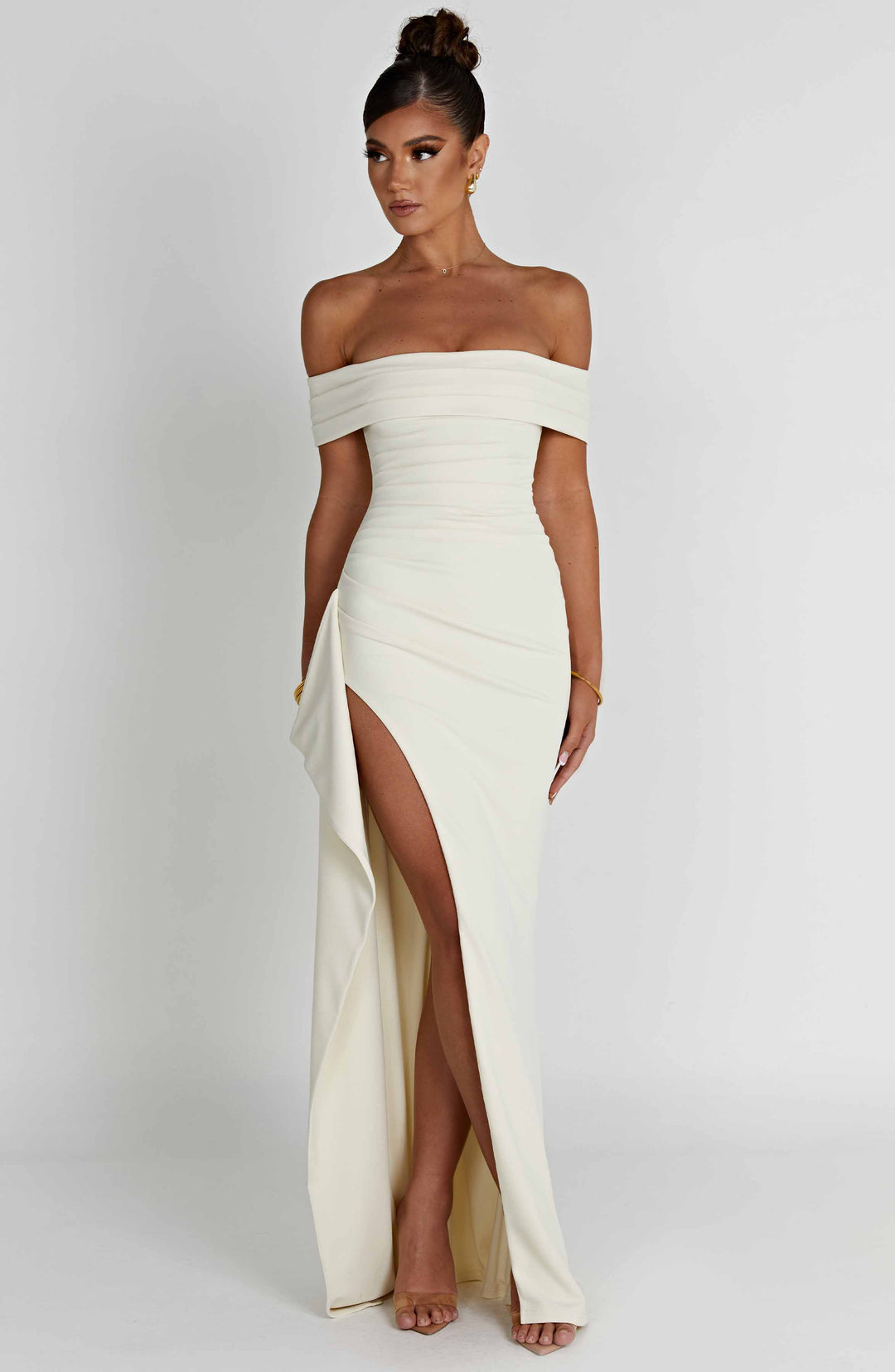 KIM | Abito Maxi in Satin Off-Shoulder