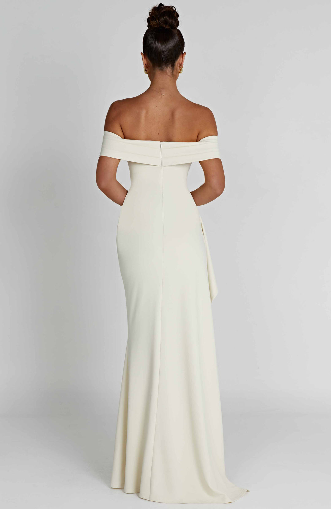 KIM | Abito Maxi in Satin Off-Shoulder