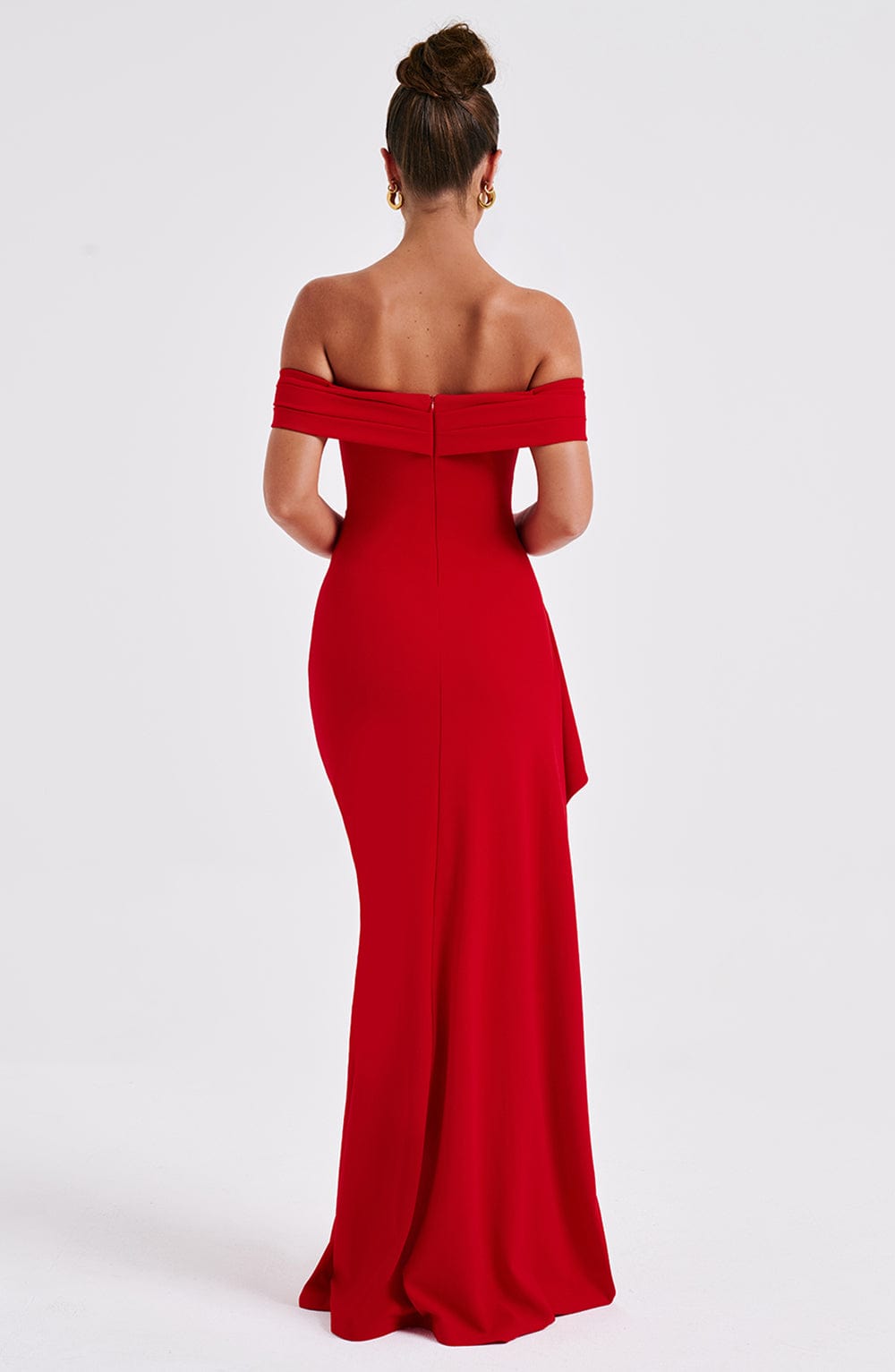 KIM | Abito Maxi in Satin Off-Shoulder